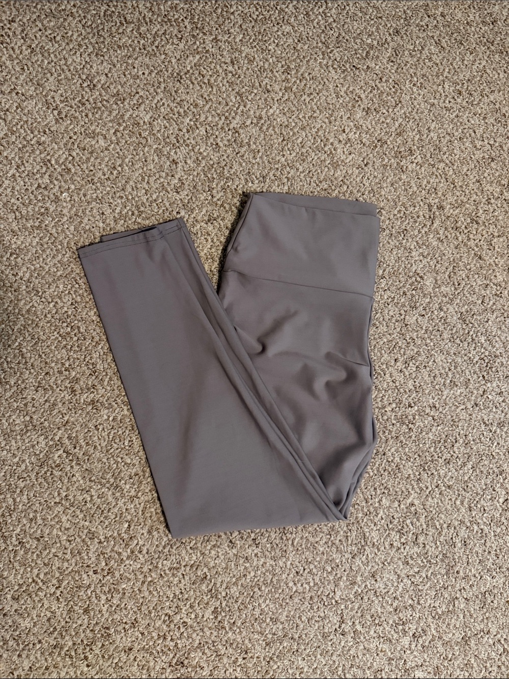 Elle Gray High-Waist Leggings